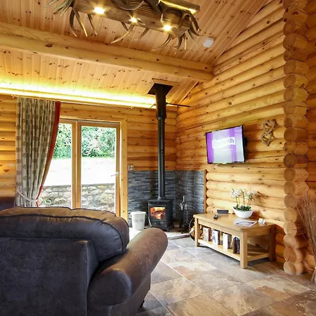 Holiday home Mayfields Retreat *